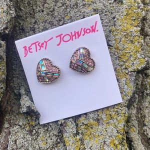 Betsey Johnson Rare Gold-Tone Glass Pink Crystal Heart Stud Earrings